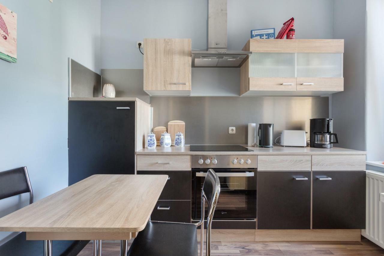 Ferienwohnung Residenz Bis 6 Gaeste , Ferienwohnung Dresden Bis 4 Gaeste, Ferienwohnung Elbflorenz Bis 2 Gaeste エクステリア 写真