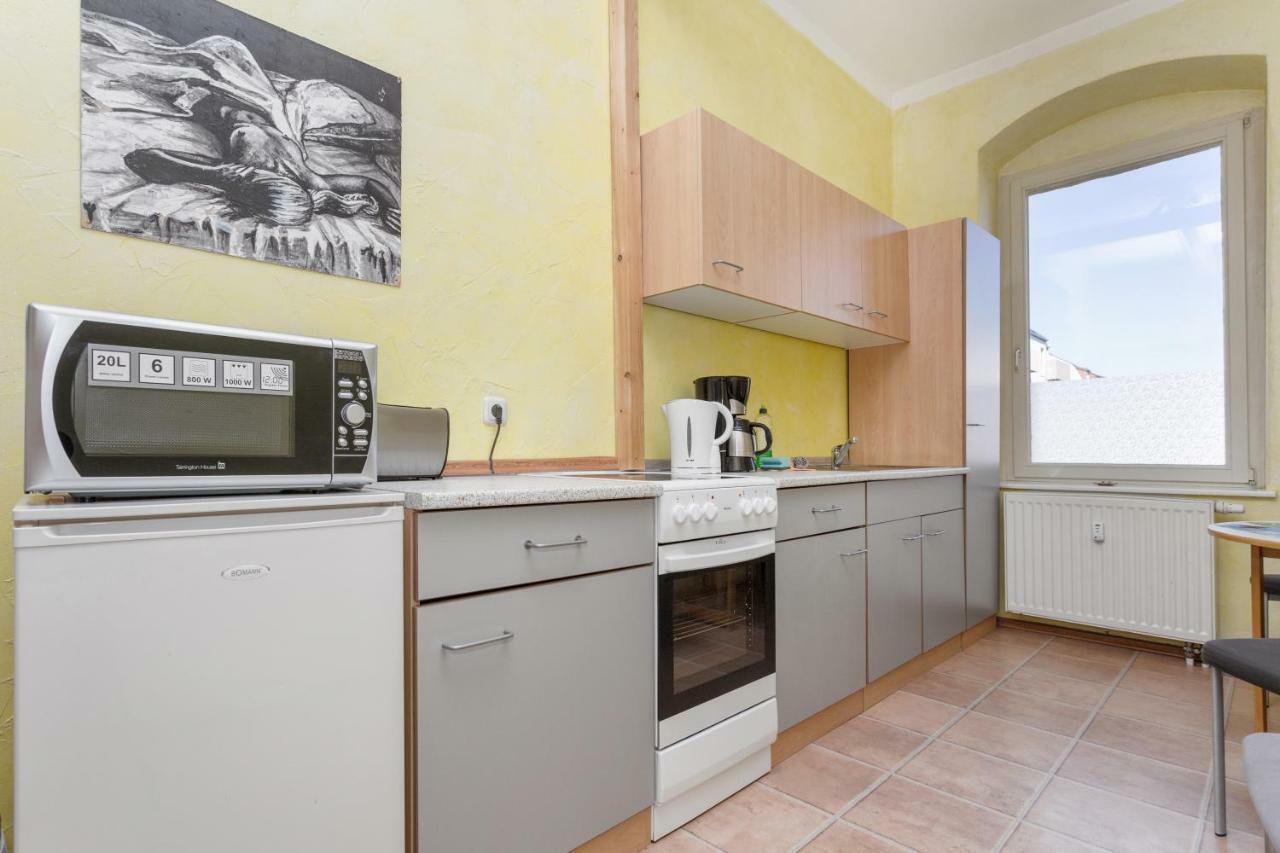 Ferienwohnung Residenz Bis 6 Gaeste , Ferienwohnung Dresden Bis 4 Gaeste, Ferienwohnung Elbflorenz Bis 2 Gaeste エクステリア 写真